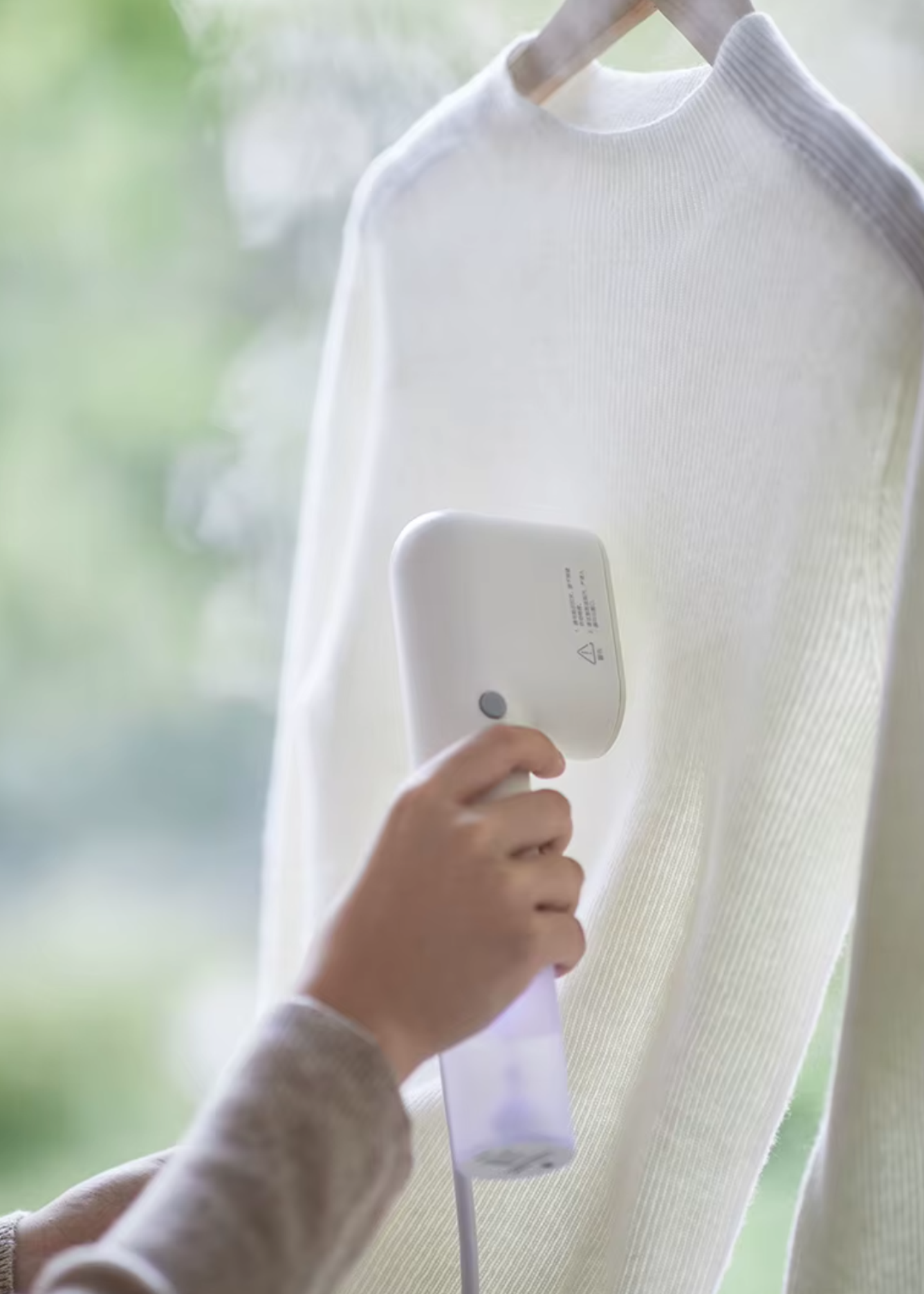 SteamEase™ - Hand-Held Ironing Machine