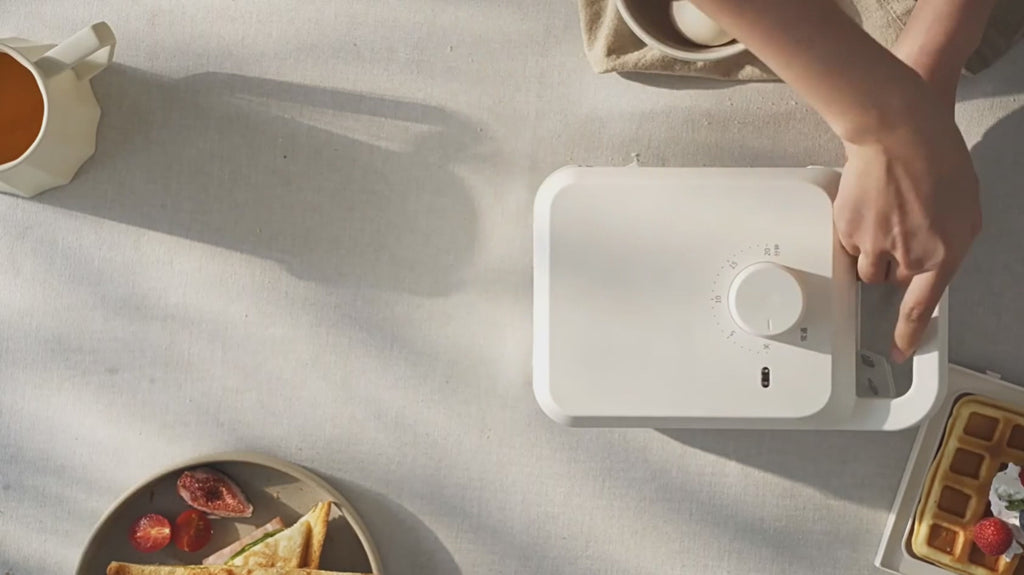 SnackPro™ - Compact Sandwich Maker