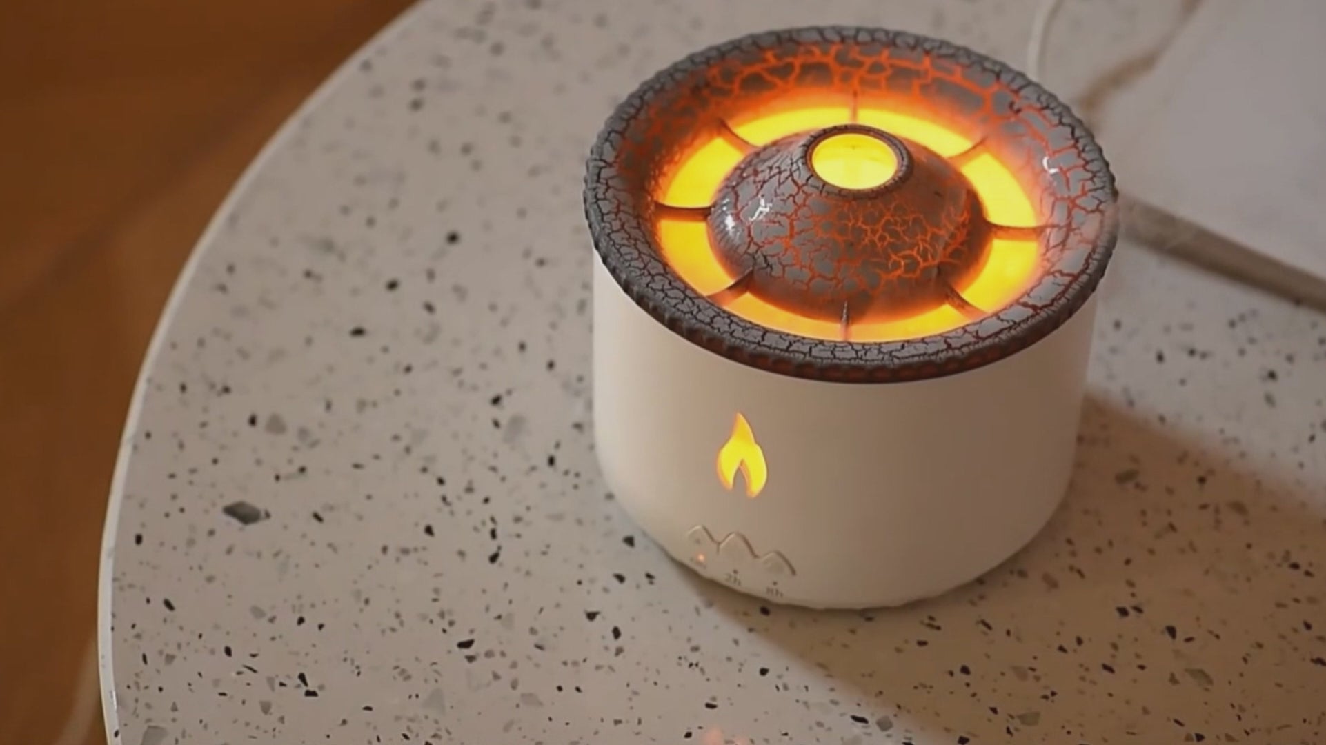 VolcanoMist™ - Humidifier with White Noise